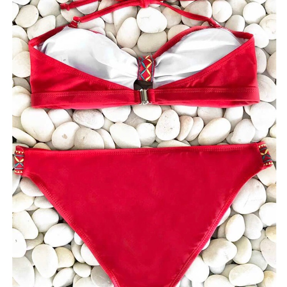 Red tribal printed bikini - Picture 2 of 3